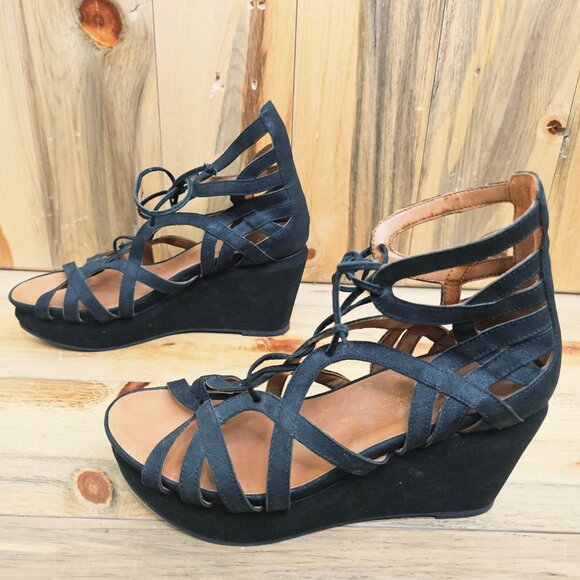 GENTLE SOULS for KENNETH COLE  Black Gladiator Platform Joy Wedge Sandals - Picture 6 of 8
